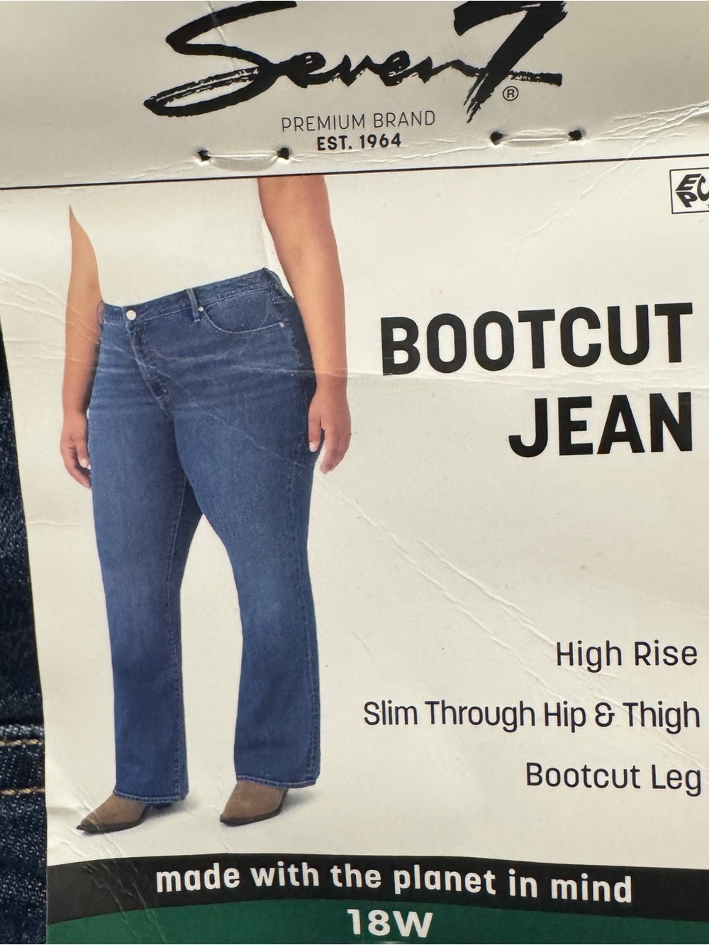 Seven7 Women's Bootcut Jeans in Classic Blue Wash - Picture 2 of 7